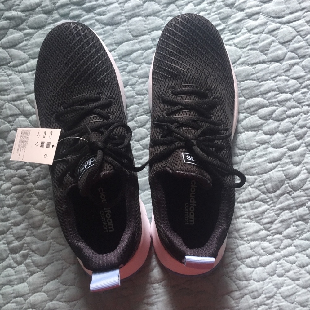 NWT Adidas Asweego Sneakers Size 9.5 - Picture 3 of 8